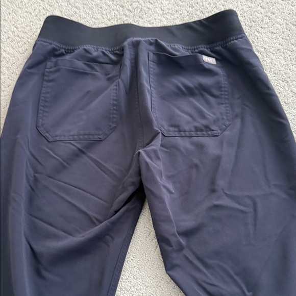 Figs Livingston basic scrub pants - Picture 4 of 4